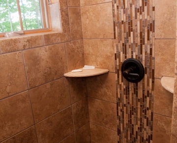 Shower | Cabins for rent in Michigan